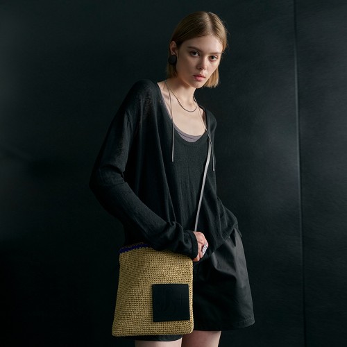 prada saffiano leather